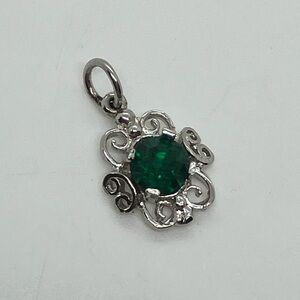 Vtg 925 Sterling Silver Green Glass Filiree Frame March Birthstone Charm Pendant